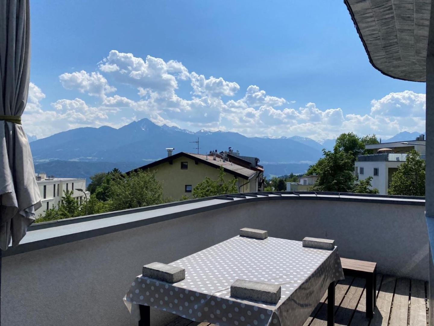 Apartment Omyxl